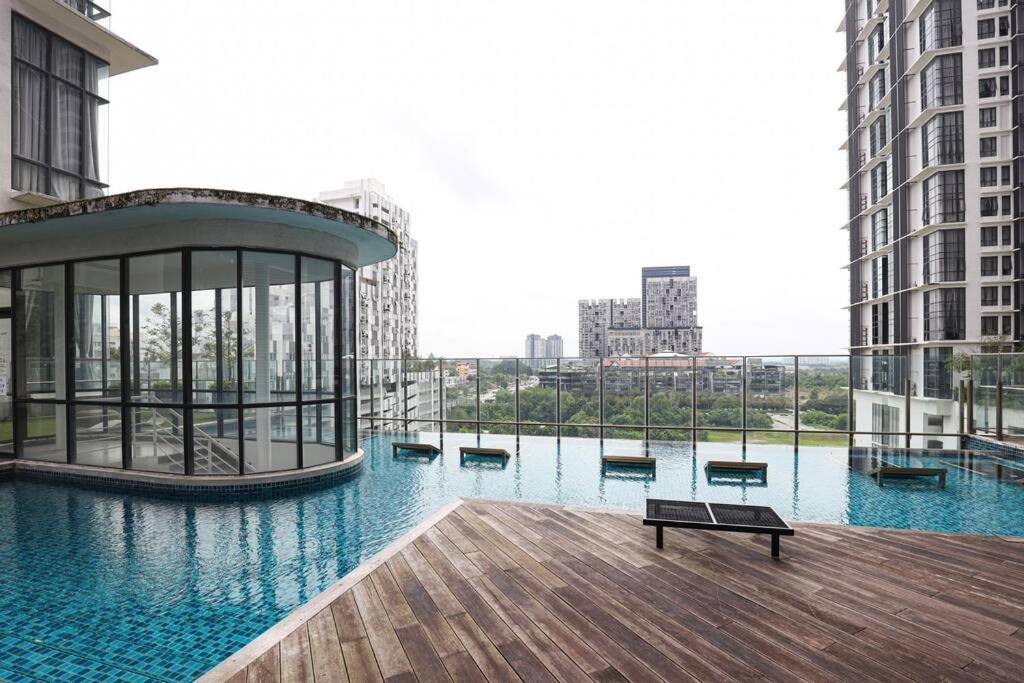 Appartamento Solstice Duplex Cyberjaya By Ec Esterno foto
