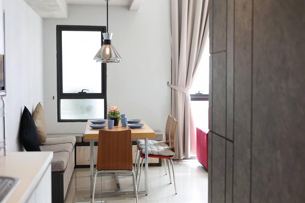 Appartamento Solstice Duplex Cyberjaya By Ec Esterno foto